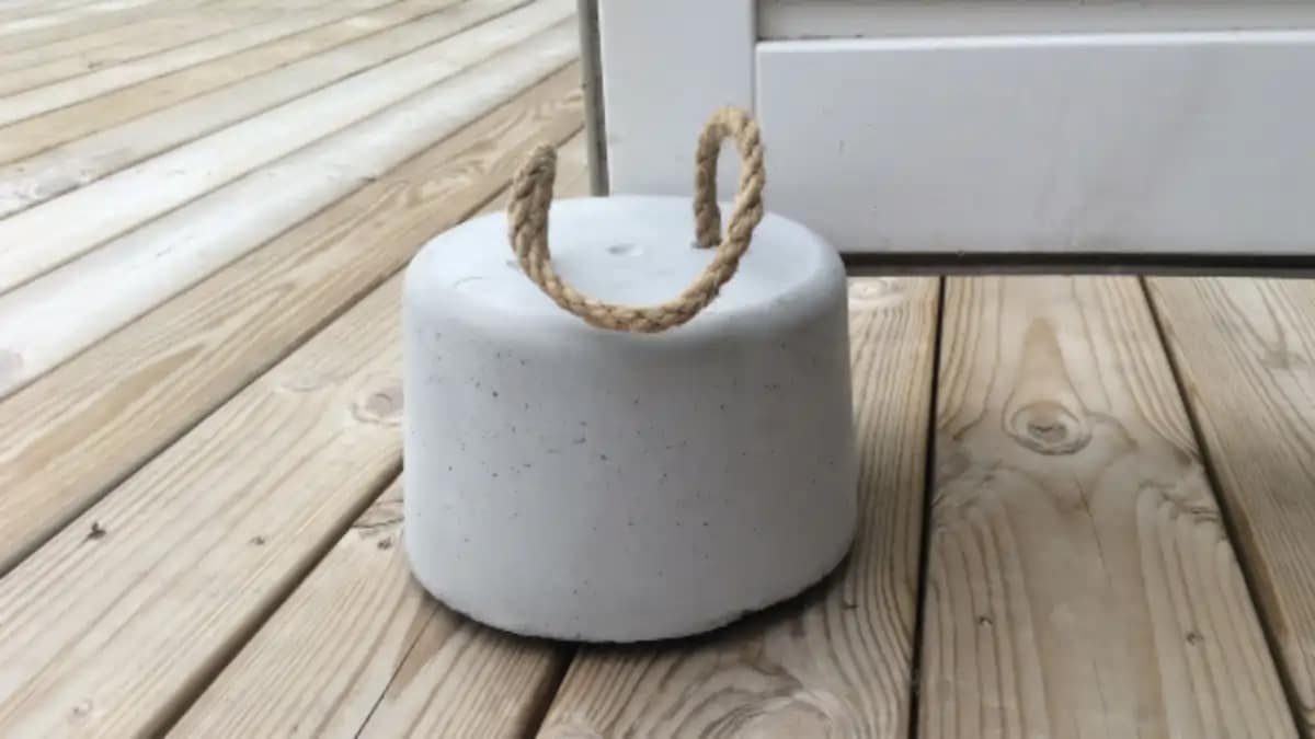 Peso de porta de cimento, passo a passo diy